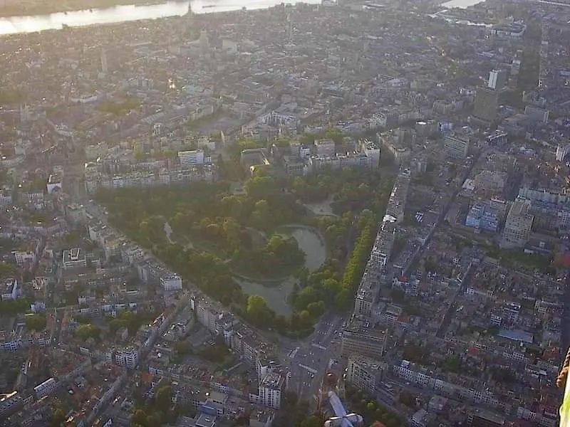 Apartament Cityview At Park Side, Antwerp, Free Indoor Parking Antwerpia